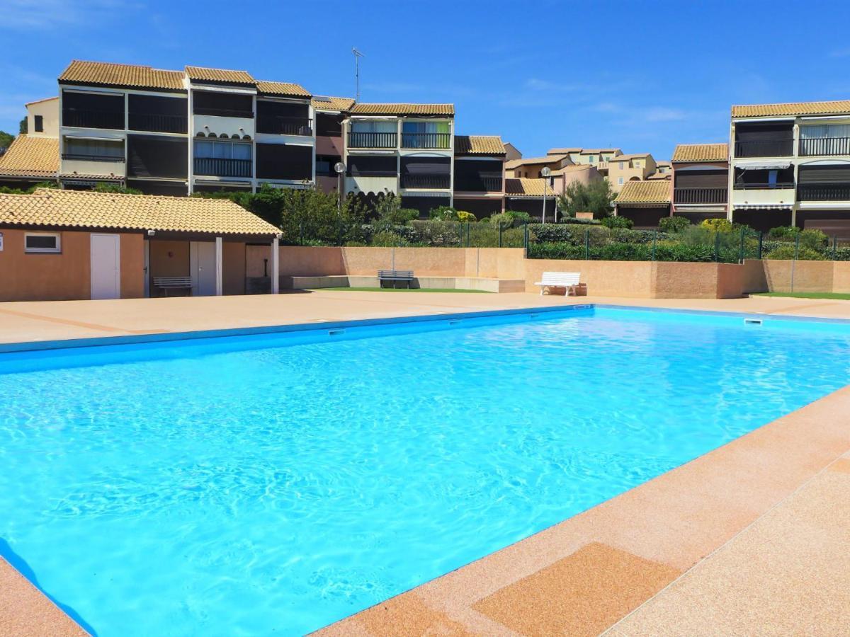 Apartment Les Eaux Vives 1 & 2-2 By Interhome Saint-Pierre-la-Mer  Экстерьер фото