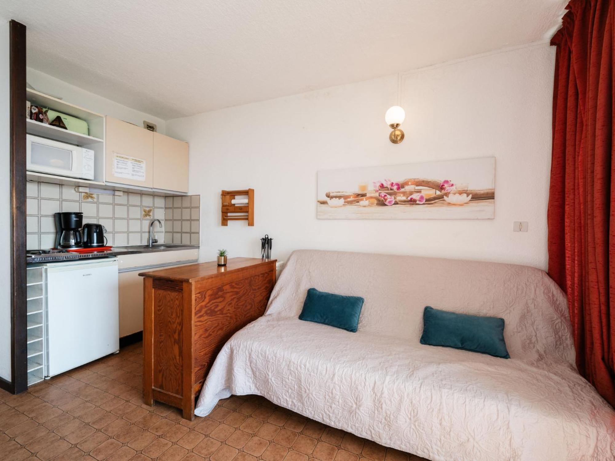 Apartment Les Eaux Vives 1 & 2-2 By Interhome Saint-Pierre-la-Mer  Экстерьер фото